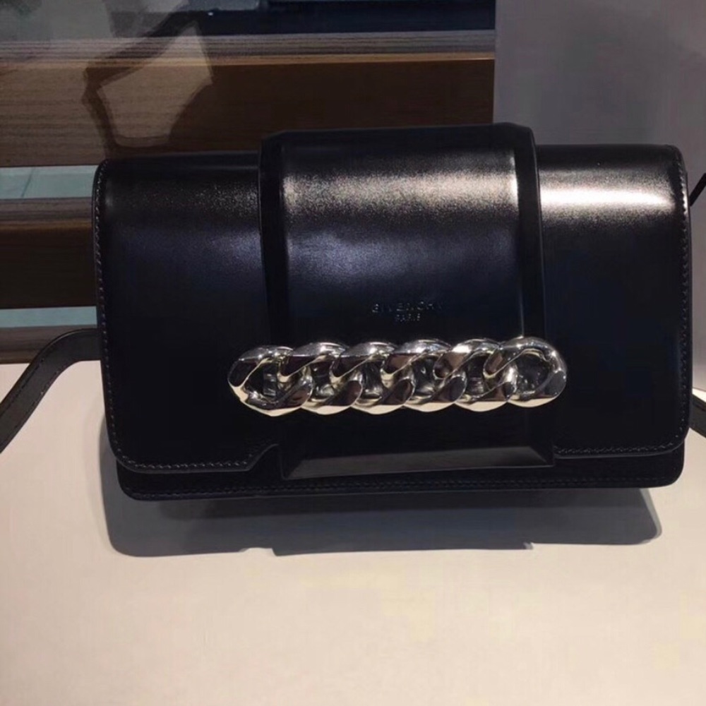 Authentic Givenchy Infinity Bag Small Black